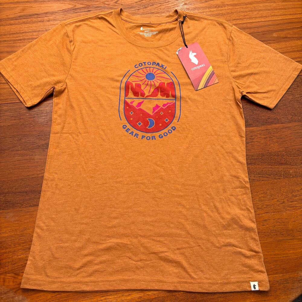 Cotopaxi Women's Orange TShirt Size Large NWT